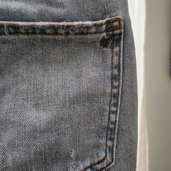 Madewell The Perfect Vintage Crop Jeans - Picture 10 of 13